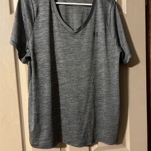 Women’s size 2X Under Armour light grey Tee
